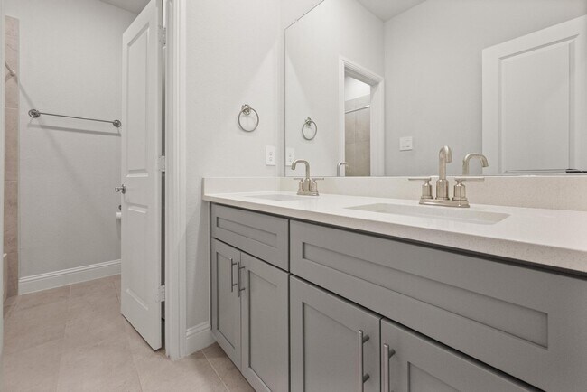 Building Photo - 10838 Downy Cup Dr