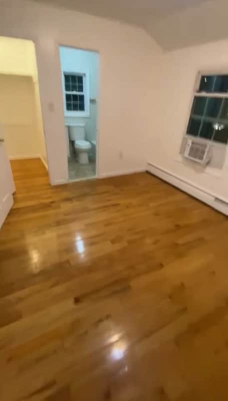 Building Photo - 122-07-122142 142nd Pl