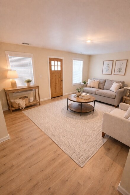 Building Photo - 427 Holly St NW