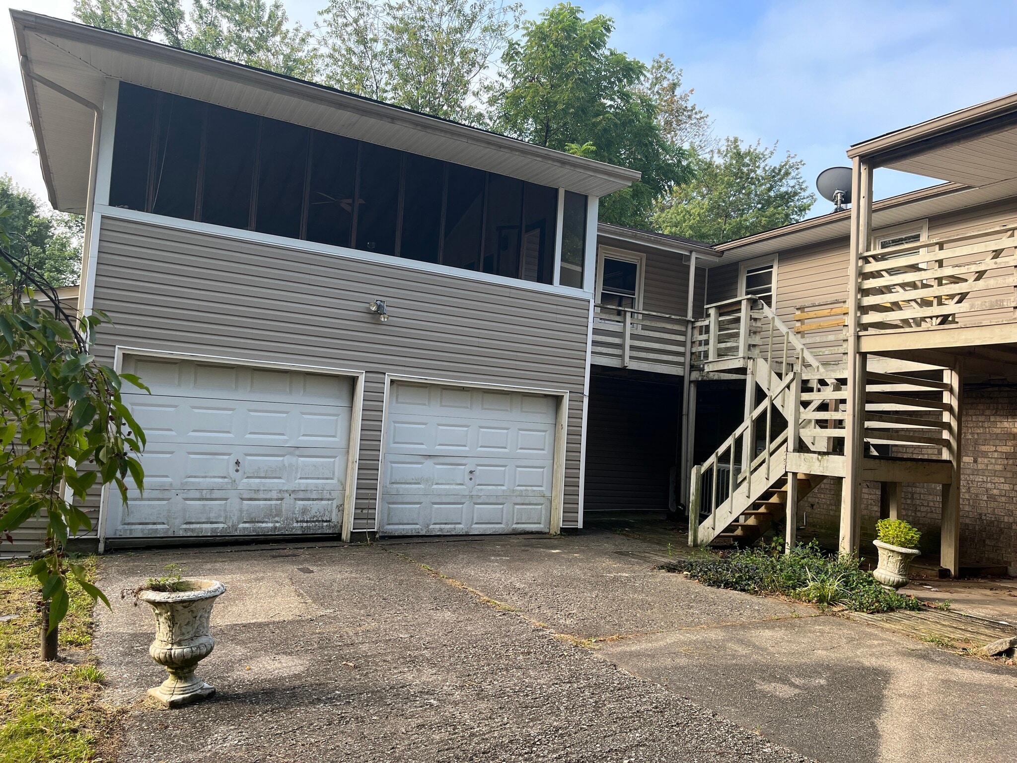 Building Photo - 3056 Dale Hollow Dr