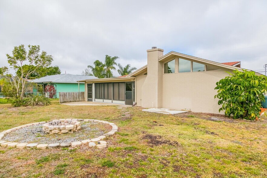 Building Photo - 1314 SE 16th St