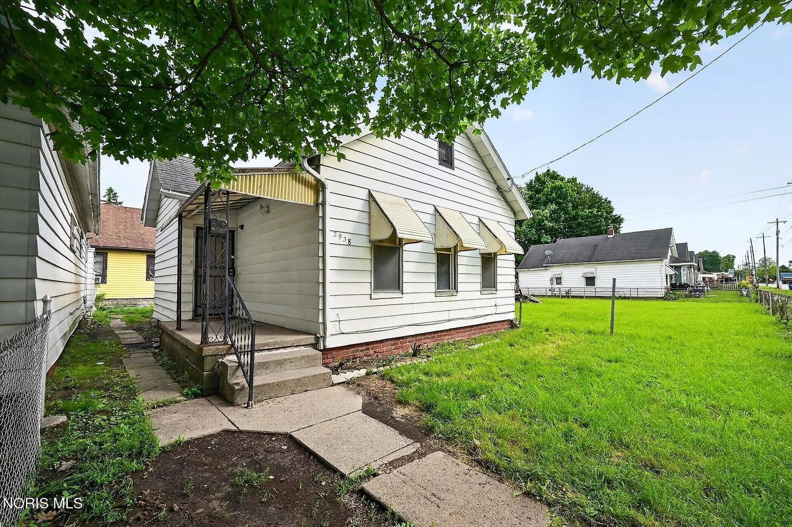Building Photo - 2938 Chase St
