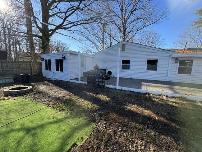 Building Photo - 416 Dodge Dr