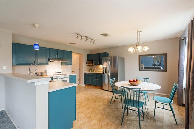 Building Photo - 1329 Amberwood Loop