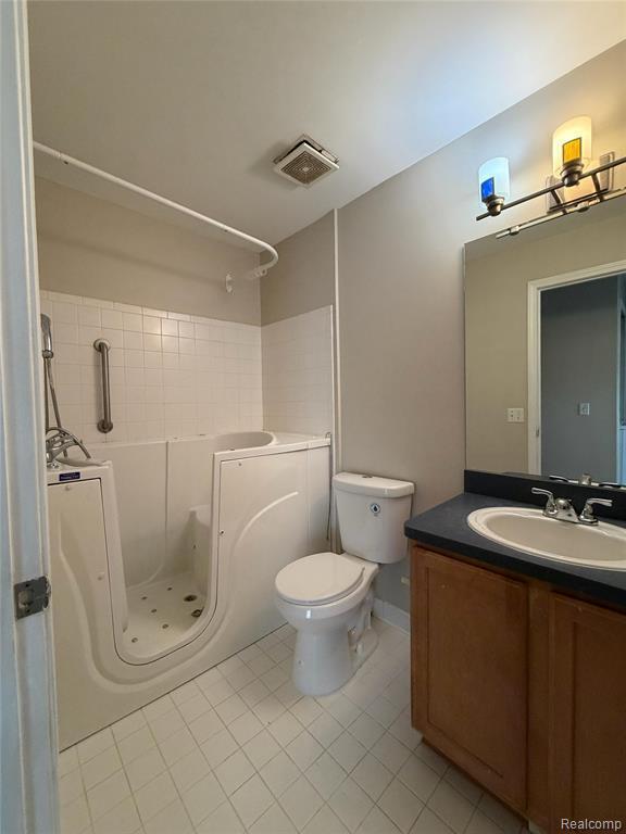 Building Photo - 575 Summerfield Dr