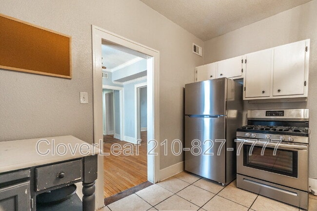 Building Photo - 723 E Euclid Ave