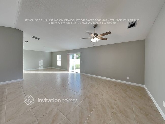 Building Photo - 714 SW McCracken Ave