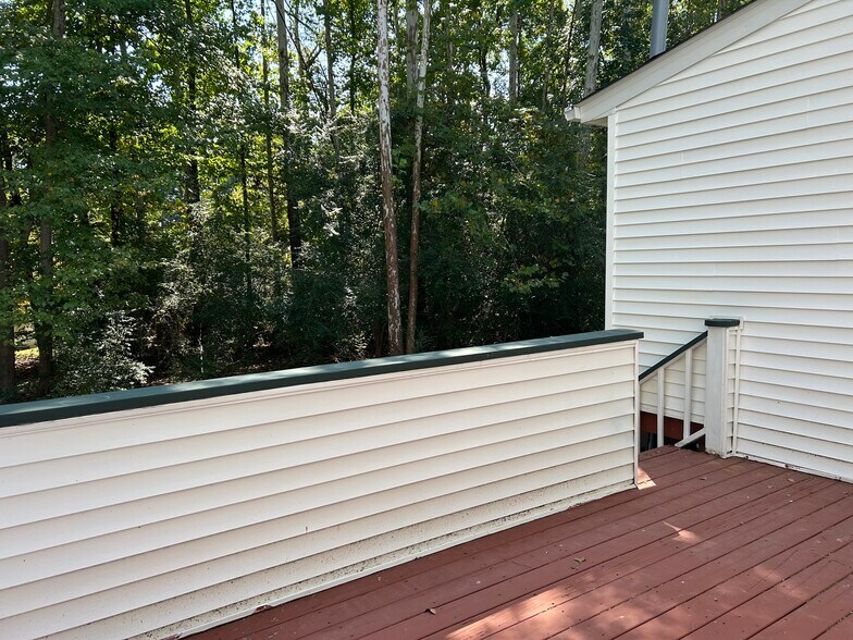 Building Photo - 114 Pickett Ln