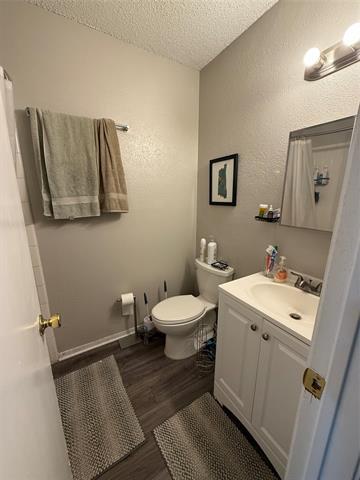 Building Photo - 1040 Meadowview Dr
