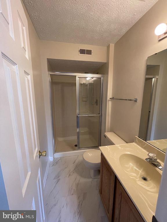 Building Photo - 2134 Commissary Cir