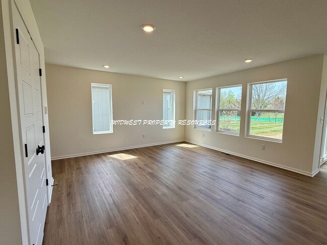 Building Photo - Brand-New 4 Bedroom Open w/Concept Living – Lee’s Summit Schools