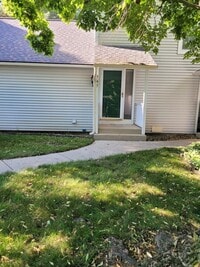 Building Photo - 943 Clark Dr