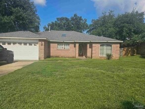 Building Photo - 2726 Blackwood Dr