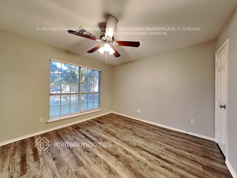 Building Photo - 801 Dayspring Dr