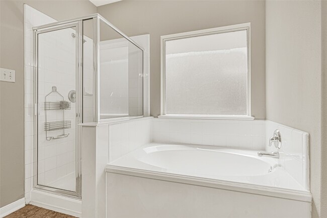 Building Photo - 22523 Spring Crossing Dr