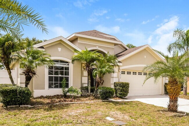 Building Photo - 5652 Sycamore Canyon Dr