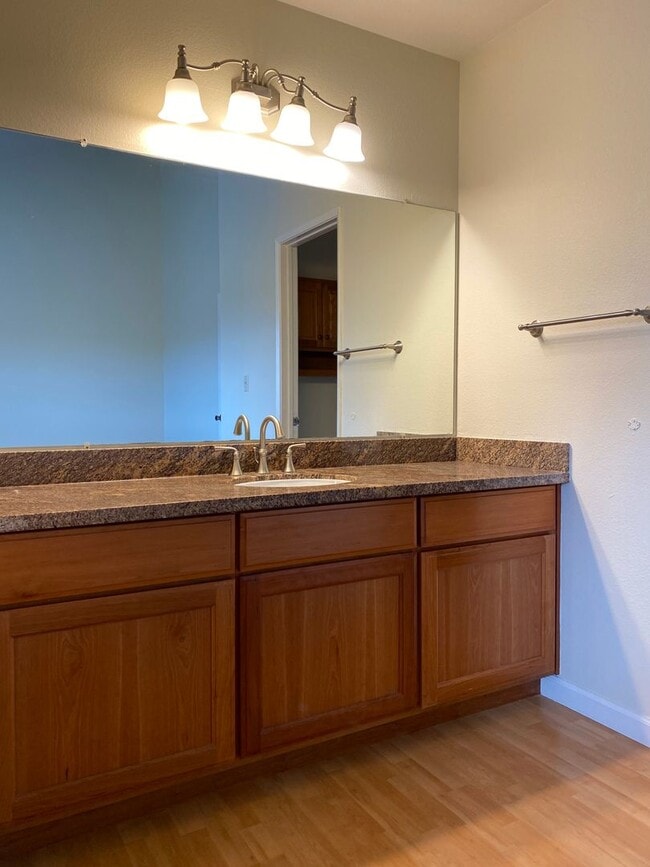 Building Photo - 3-Bedroom Ardenwood Home for Rent!