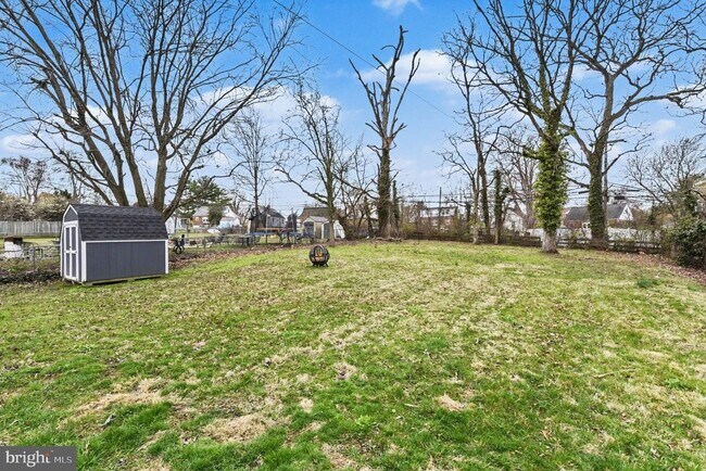 Building Photo - 2507 Glencoe Rd