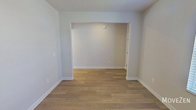 Building Photo - 269 Lavinia Cir