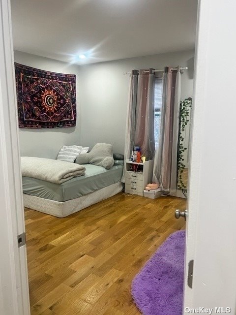 Building Photo - 515 Beach 43rd St