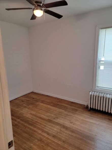 Building Photo - 211 Ontario St