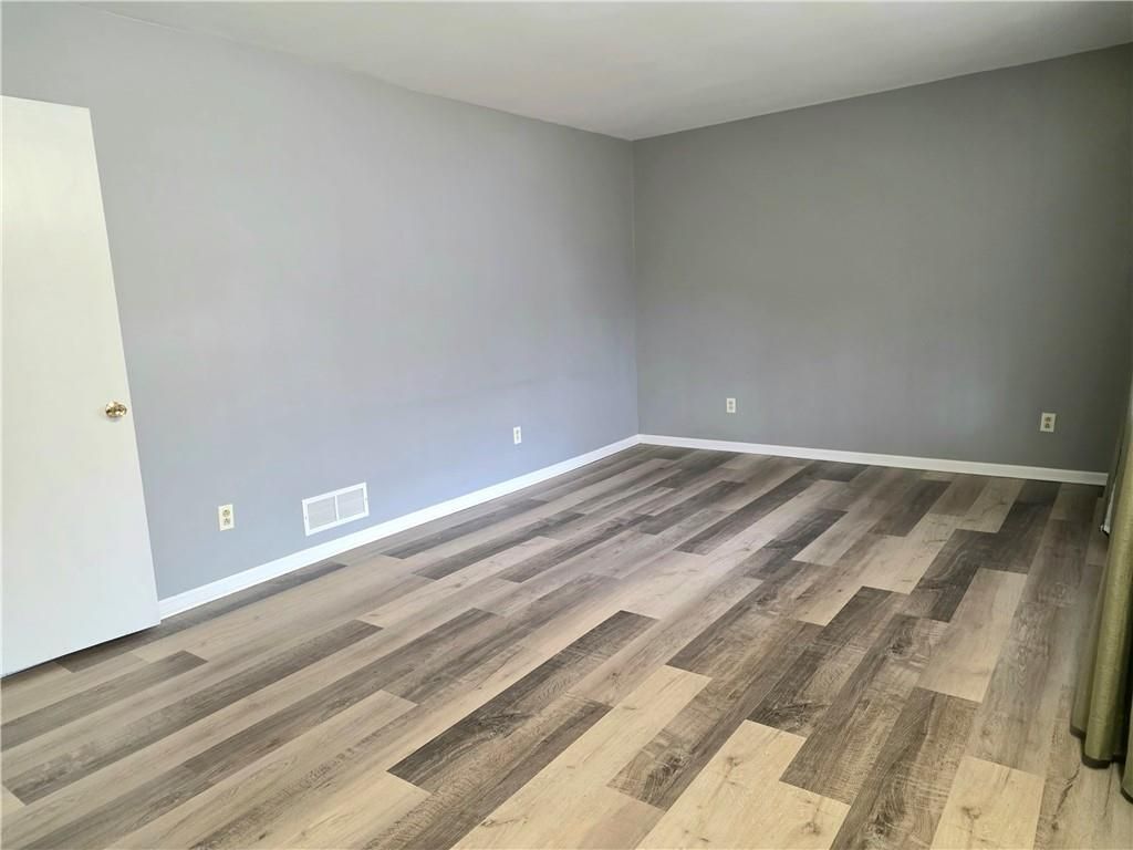 Building Photo - 6593 Katie Ln