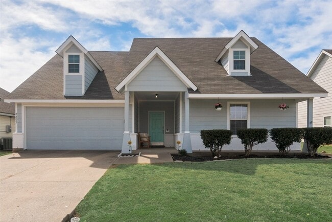 Building Photo - 9805 Tanglebrush Dr