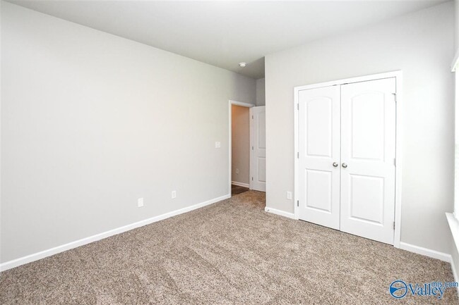 Building Photo - 109 Delilah Ln