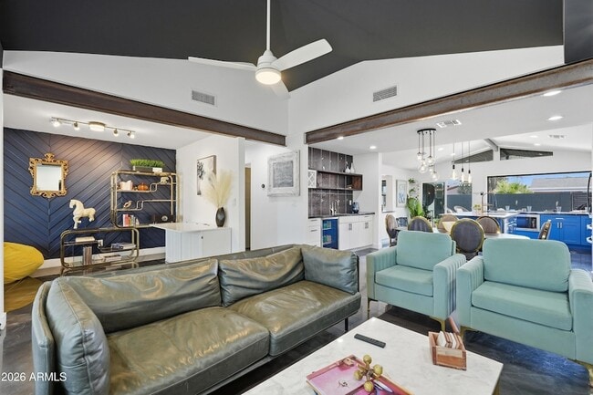 Building Photo - 2812 N 71st Pl