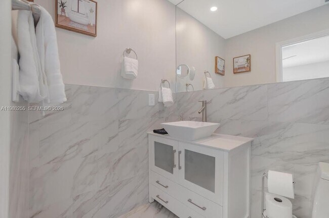 Building Photo - 20560 NW 17th Ave