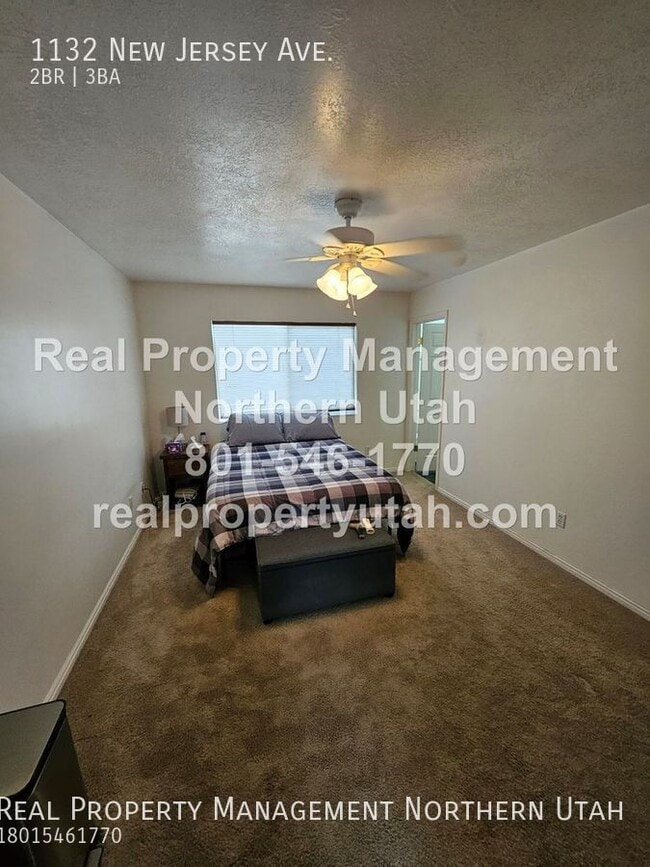Building Photo - 1132 150 W