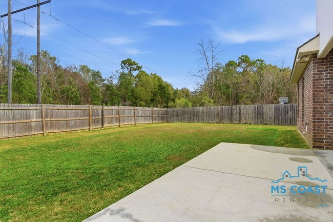 Building Photo - 848 Reunion Pl Cir