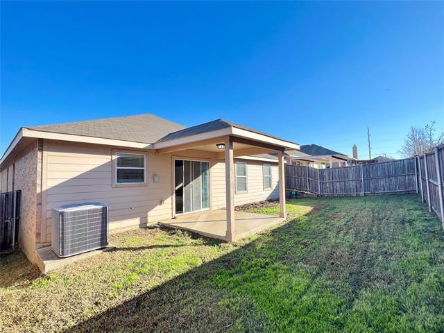 Building Photo - 912 Bee Creek Ln