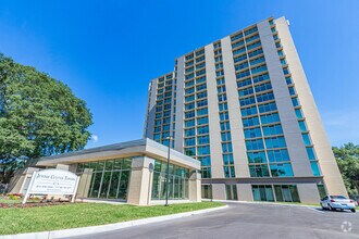 Building Photo - Jewish Center Tower