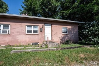Building Photo - 524 W 23rd St