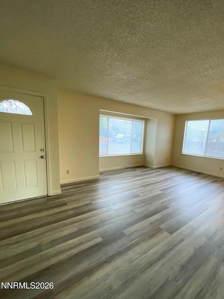 Building Photo - 3835 Snipe Dr