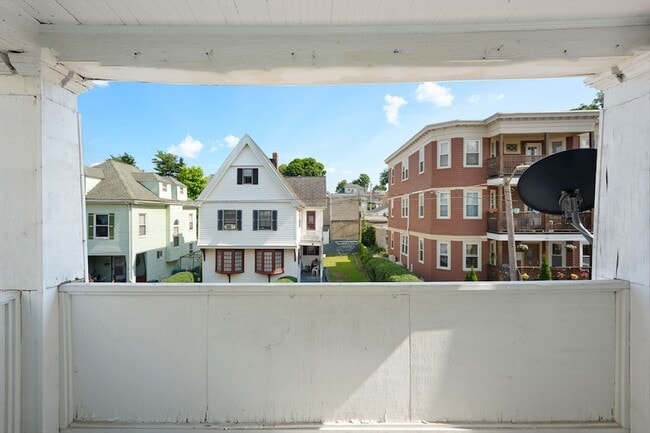 Building Photo - 57 Mora St