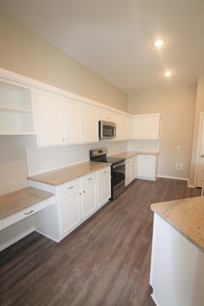 Building Photo - 3 Bedroom 2 Bath in Whitehouse ISD!