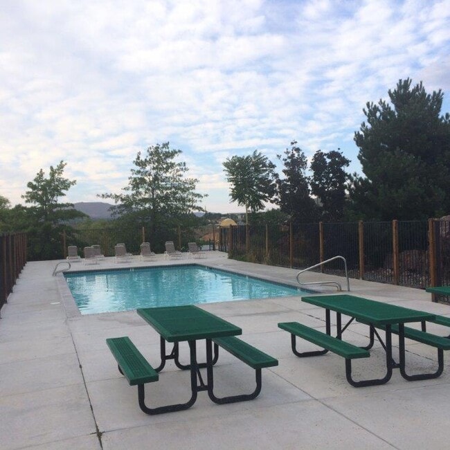 Building Photo - 3948 Clear Acre Ln