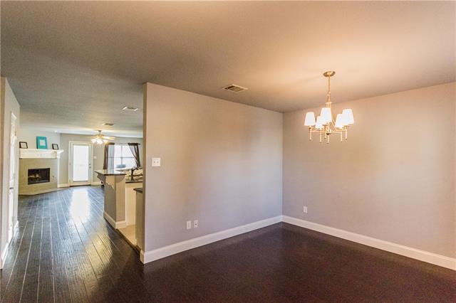 Building Photo - 9913 Summer Sweet Dr