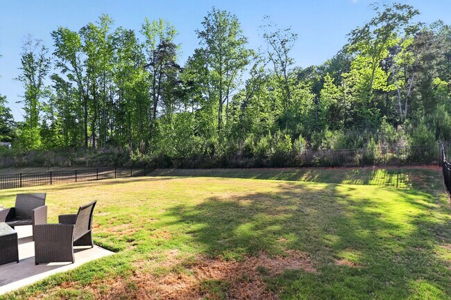 Building Photo - 7132 Wheyfield Dr