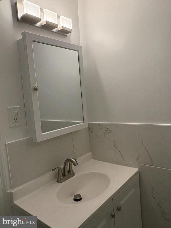 Building Photo - 1324 Locust St