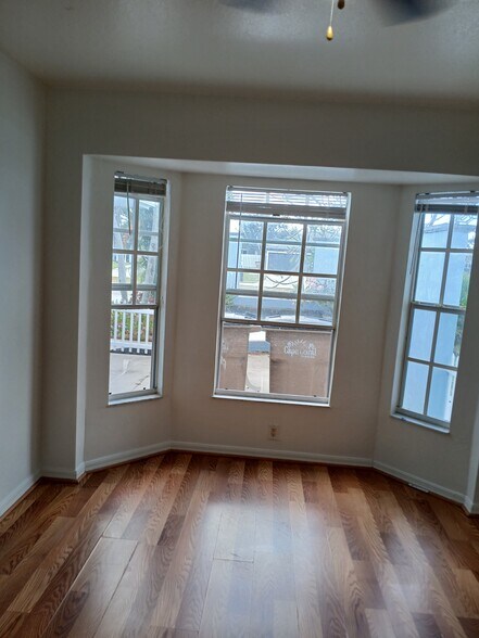 Front BR windows - 1411 Gleason Pky