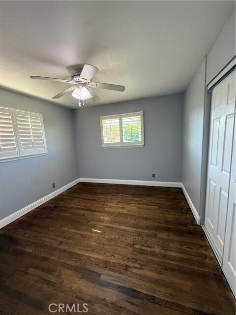 Building Photo - 4561 Mimosa Dr