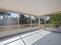 Building Photo - Beautiful 3 bedroom house