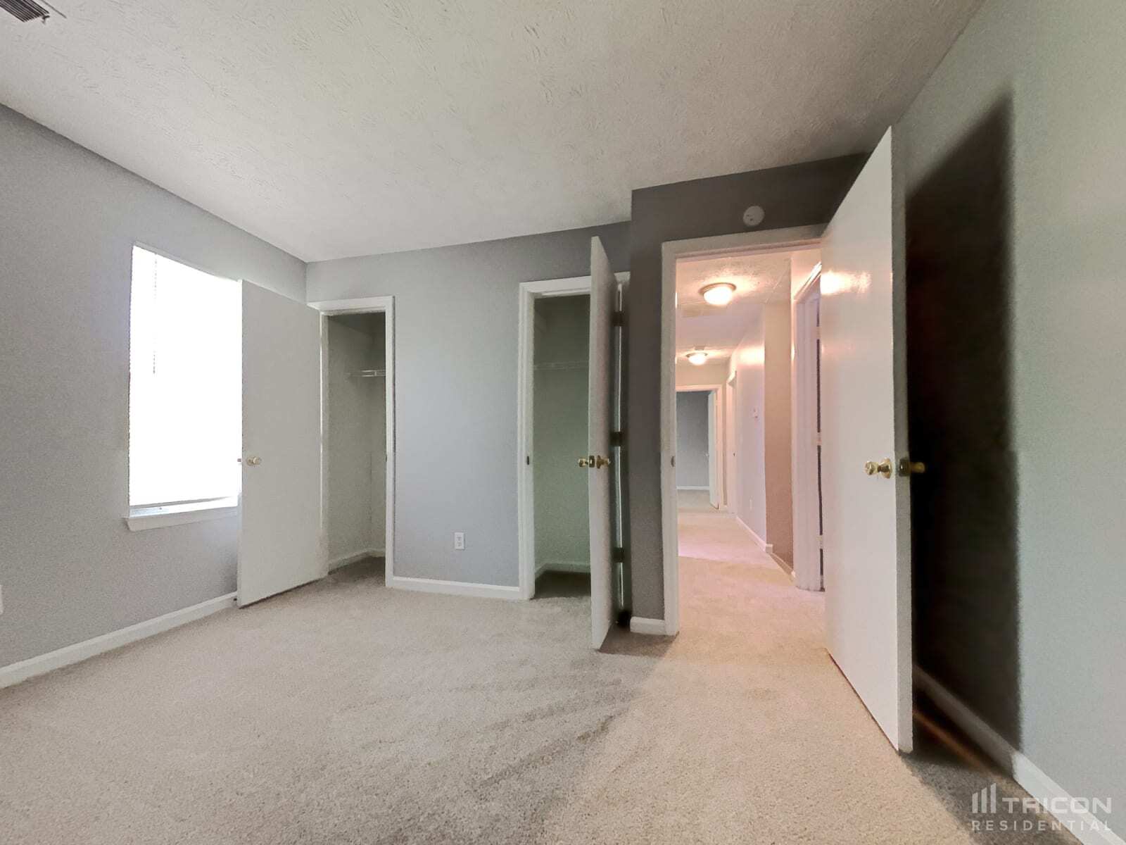 Building Photo - 1372 Inman Ct