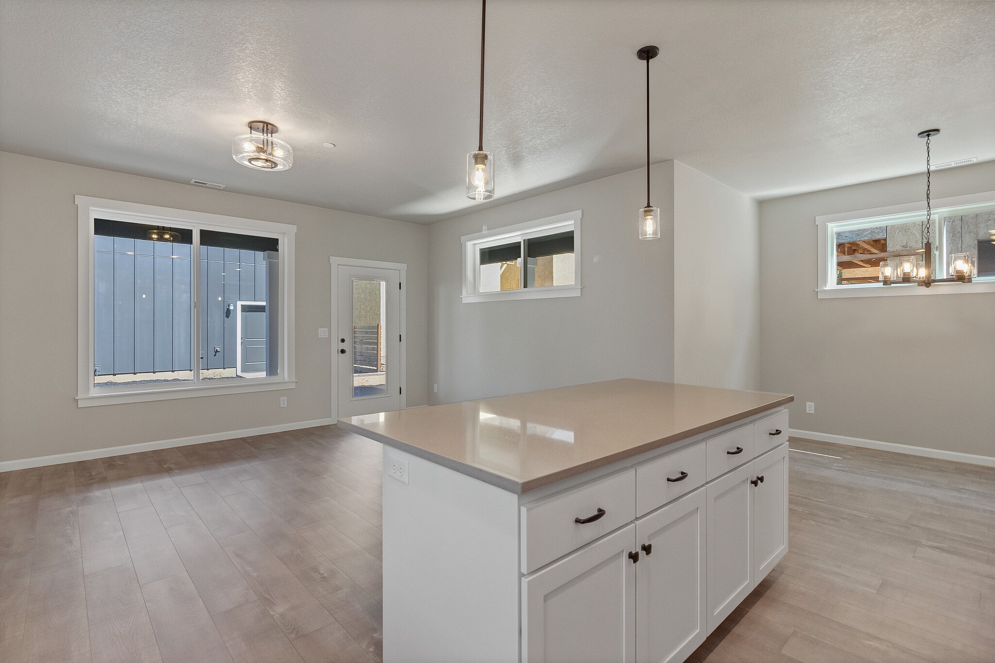 Kitchen/Livingroom - 2057 Audubon Ave SE