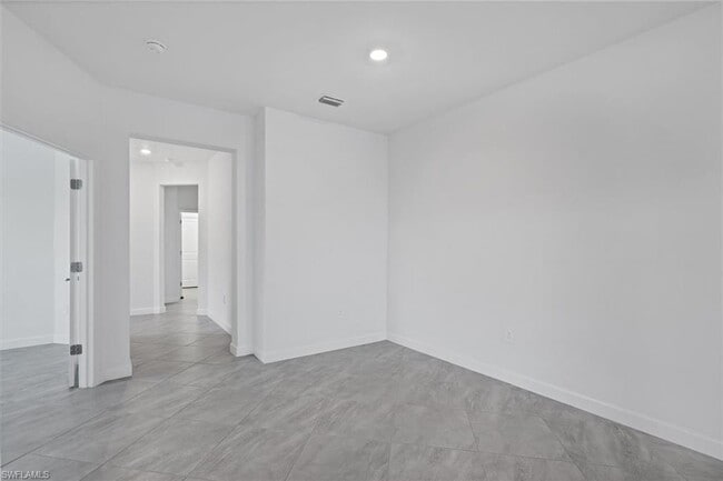 Building Photo - 14001 Pine Lodge Ln