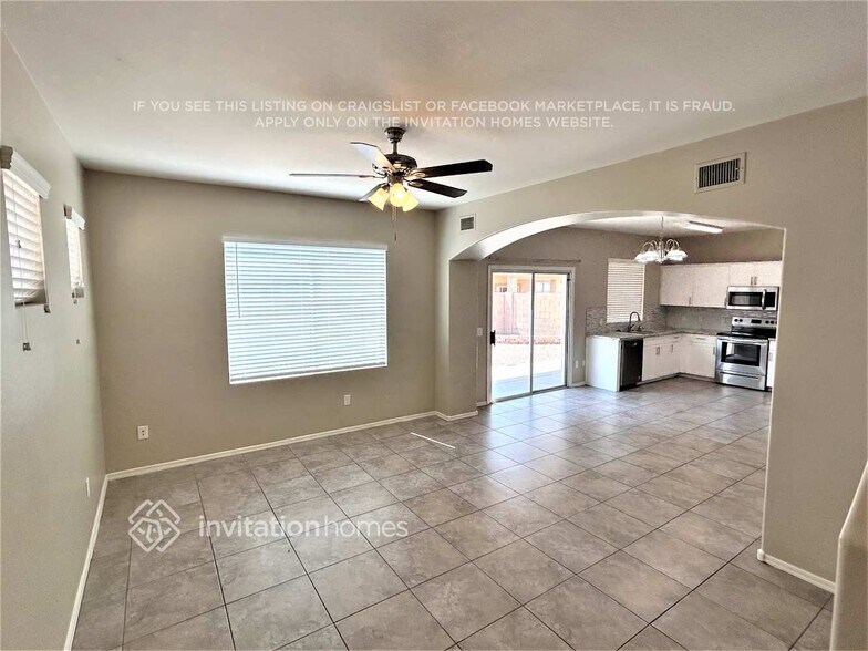 Building Photo - 3933 W Carter Rd