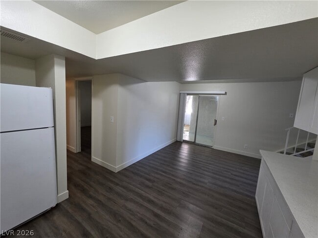 Building Photo - 3364 Royce Ct